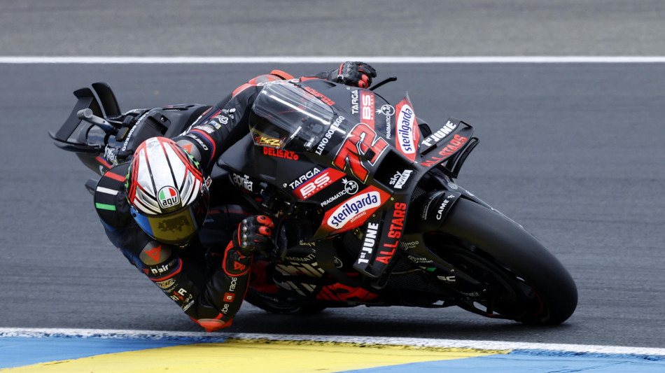 MotoGP: Bezzecchi vince a sorpresa il GP del Regno Unito