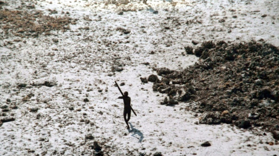 Americano &eacute; preso na &Iacute;ndia por desembarcar em ilha onde vive comunidade nativa isolada