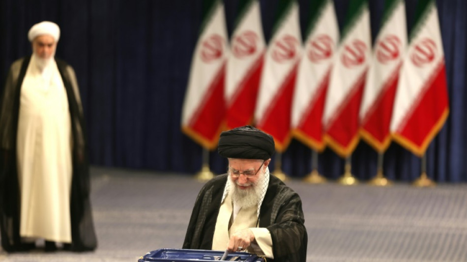 Drei Konservative und ein Reformer stehen im Iran als k&uuml;nftige Pr&auml;sidenten zur Wahl