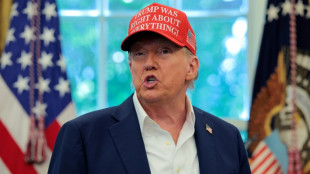 Trump annonce lancer une procédure pour appliquer des droits de douane sur l'ameublement