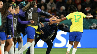 Brasil e Alemanha goleiam na Copa feminina; It&aacute;lia vence Argentina com gol no fim