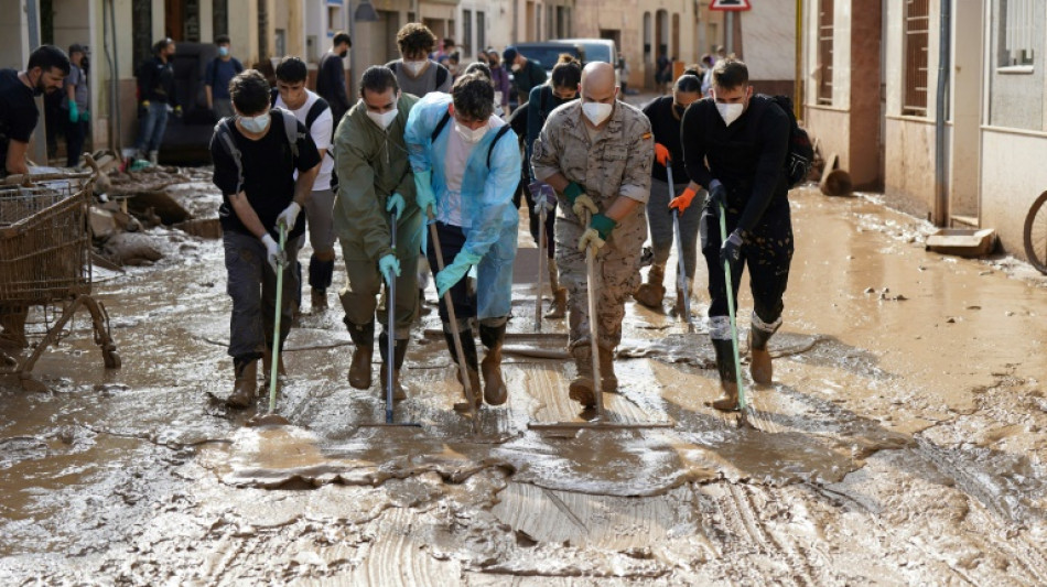 El estereotipo de la generaci&oacute;n de cristal se rompe en las inundaciones de Valencia