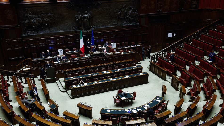 Via libera della Camera a emendamento soppressivo pdl sulla settimana corta