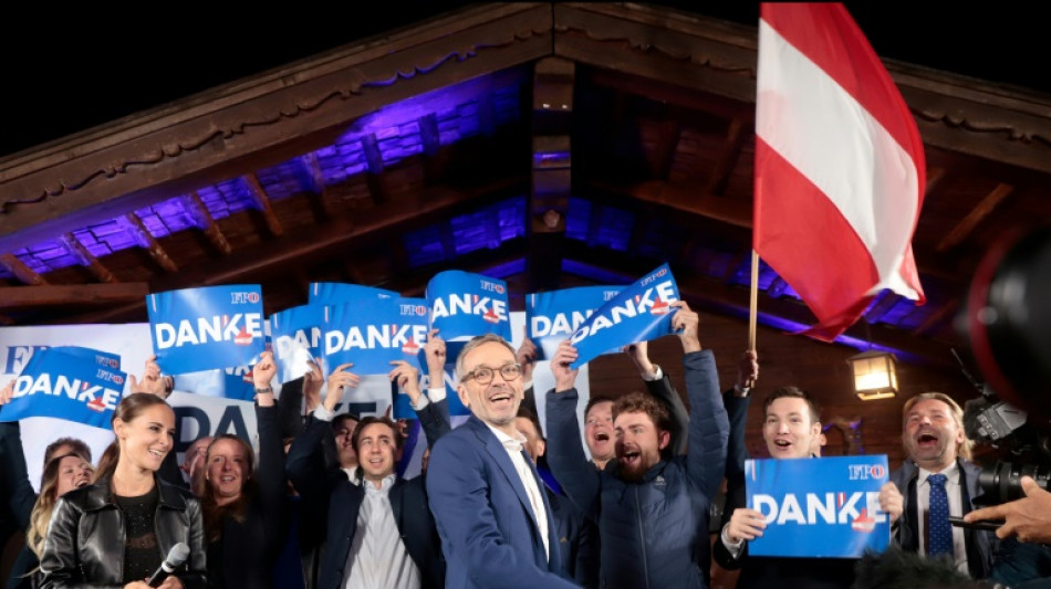 In &Ouml;sterreich zeichnen sich nach FP&Ouml;-Sieg z&auml;he Koalitionsverhandlungen ab