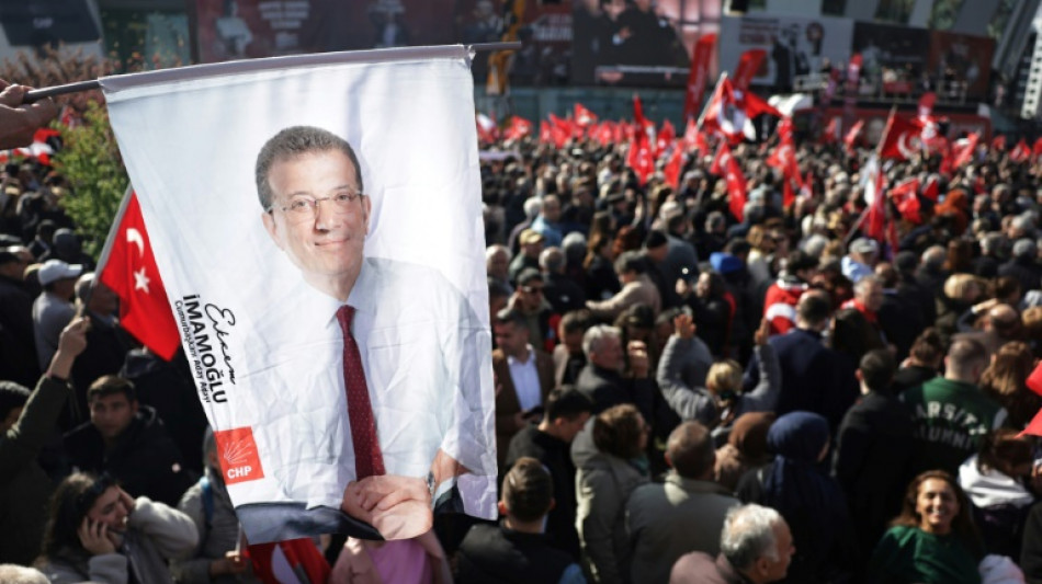 Inhaftierter Istanbuler Bürgermeister zum Ehrenbürger von Paris erklärt