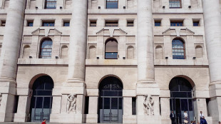 Borsa: Milano vivace (+0,75%), sale Bper, riduce calo Stellantis