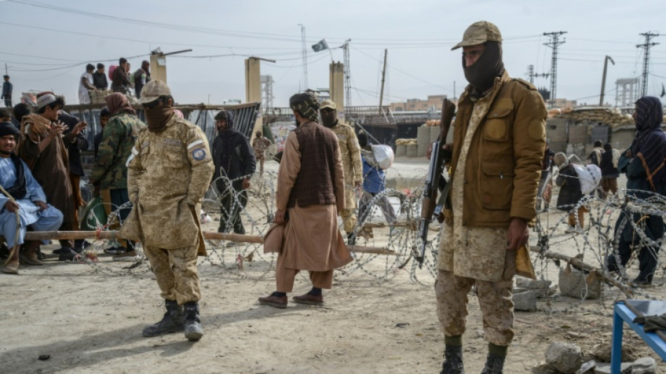 Conflit Afghanistan-Pakistan: "Ouvrez" la fronti&egrave;re, demandent des Pakistanais c&ocirc;t&eacute; afghan