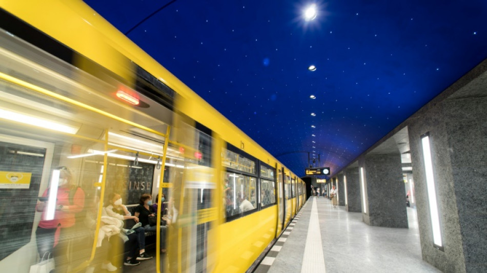 Verkehrsverb&uuml;nde wollen Nachfolge f&uuml;r Neun-Euro-Ticket und mehr Investitionen