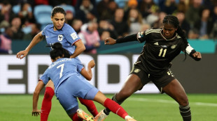 Fran&ccedil;a fica s&oacute; no empate (0-0) com Jamaica pelo grupo F, do Brasil, na Copa feminina