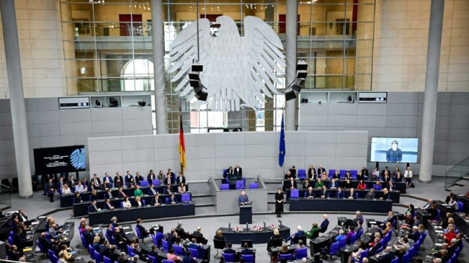 Abgeordnete der Linken und der AfD bei Abstimmungen am h&auml;ufigsten abwesend