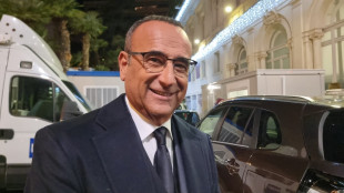 Carlo Conti, 'Sanremo non pu&ograve; fare a meno della Rai'