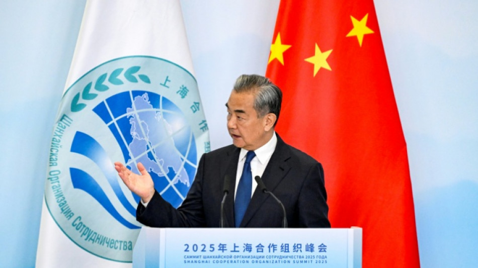 Chinas Außenminister: Deutschland sollte keine "Mikrofon-Diplomatie" betreiben