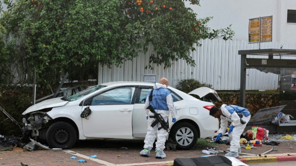 Eine Tote und mindestens 17 Verletzte bei mutma&szlig;lichem Autoanschlag in Israel