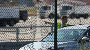 Flugh&auml;fen K&ouml;ln/Bonn und N&uuml;rnberg zeitweise durch Klima-Proteste lahmgelegt