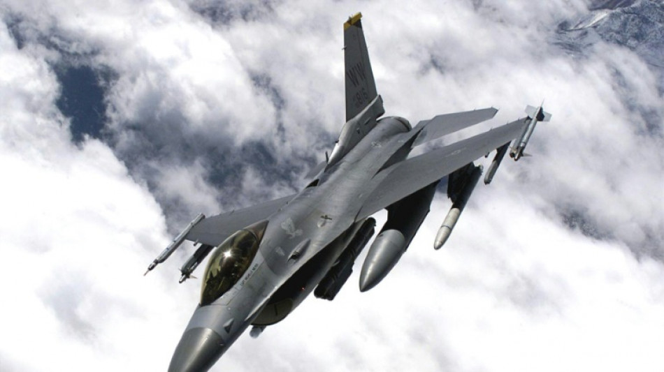 US-Kampfjet st&uuml;rzt vor S&uuml;dkoreas K&uuml;ste ab - Pilot gerettet
