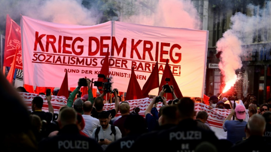 Berliner Polizeipr&auml;sidentin Slowik erfreut &uuml;ber weitgehend friedlichen 1. Mai