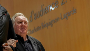 Depardieu weist im MeToo-Prozess auch Vorwürfe von zweiter Klägerin zurück