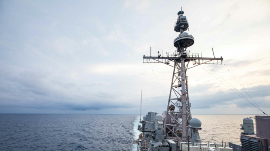 Deux navires de guerre am&eacute;ricains en transit dans le d&eacute;troit de Ta&iuml;wan