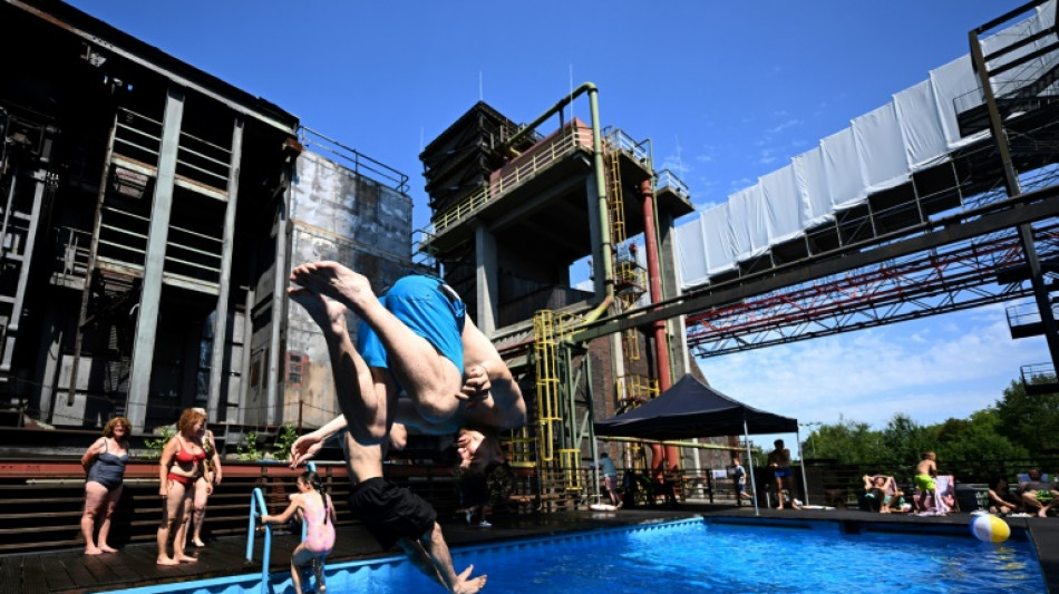 Jahrelange Wartezeiten bei Schwimmkursen f&uuml;r Kinder - DLRG besorgt