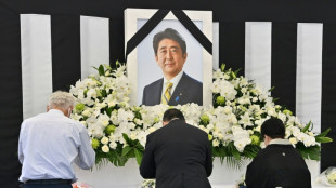 Le Japon entre recueillement et contestation aux fun&eacute;railles nationales d'Abe