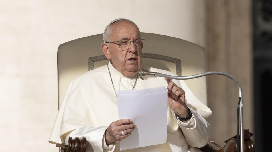 Il Papa, 'indagare se a Gaza &egrave; in atto un genocidio'
