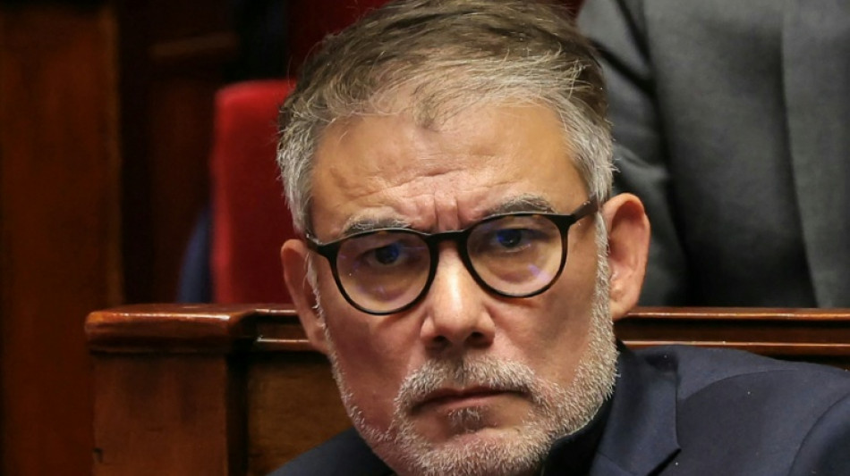 Les entreprises ne vivent &quot;pas dans un enfer fiscal&quot; en France, assure Olivier Faure