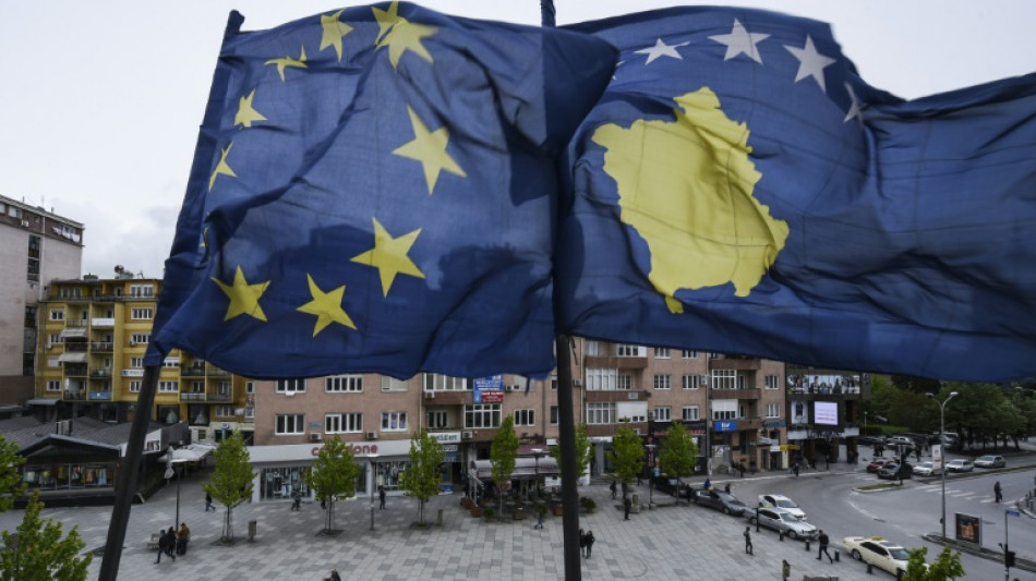 Visumsfreies Reisen in den Schengen-Raum f&uuml;r B&uuml;rger des Kosovo in Kraft getreten