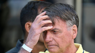 Bolsonaro niega que burlara restricciones y dice que la policía busca "desmoralizarlo"