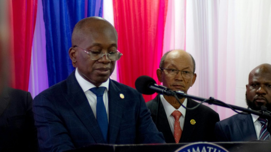 &Uuml;bergangsrat in Haiti vereidigt