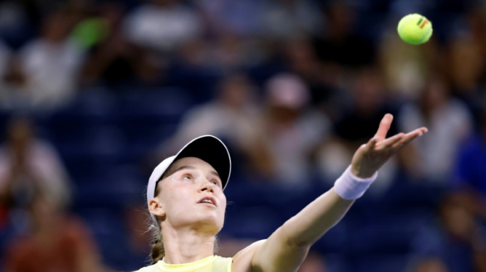 Efficient Rybakina reaches US Open third round