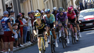 Tour: Yates vince la 10/ma tappa, Healy nuova maglia gialla