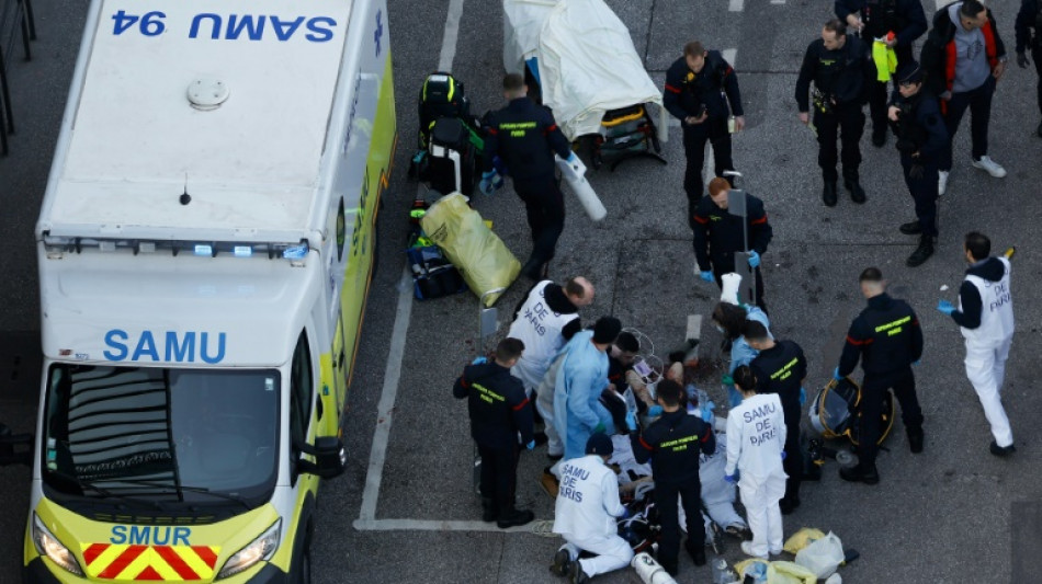Gare d'Austerlitz &agrave; Paris: l'homme bless&eacute; par balles par la s&ucirc;ret&eacute; ferroviaire en &eacute;tat de mort c&eacute;r&eacute;brale