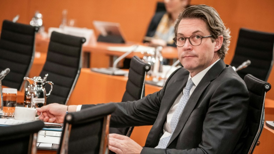 Fall Scheuer: Lobbycontrol fordert dreij&auml;hrige Karenzzeit f&uuml;r Regierungsmitglieder