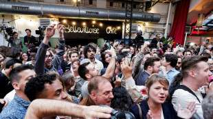 Linke wird in Frankreich bei Parlamentswahl st&auml;rkste Kraft - Regierung gefordert