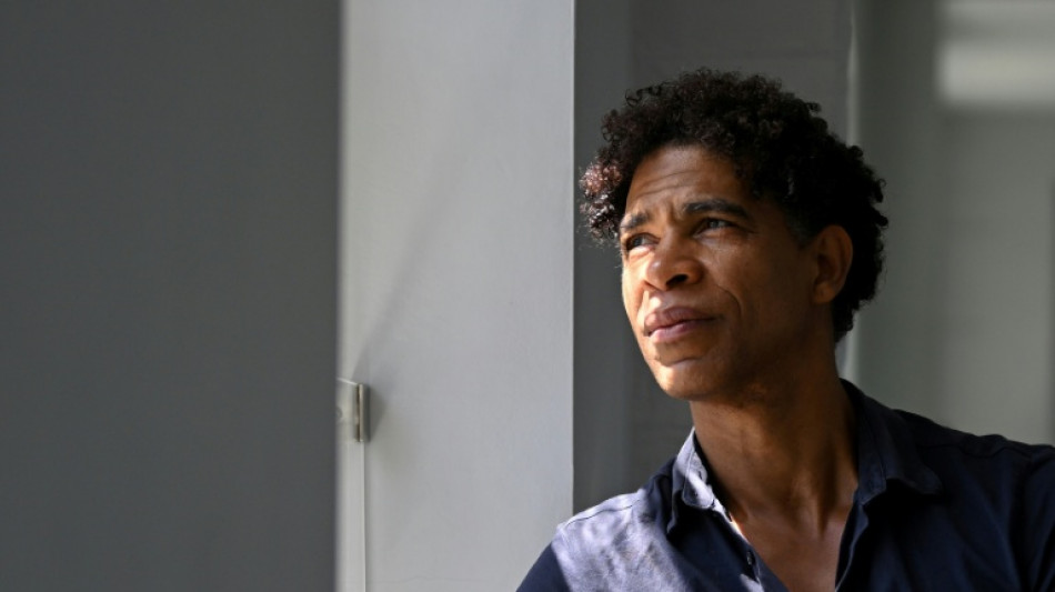 El cuento de hadas que el bailar&iacute;n cubano Carlos Acosta alarga como director