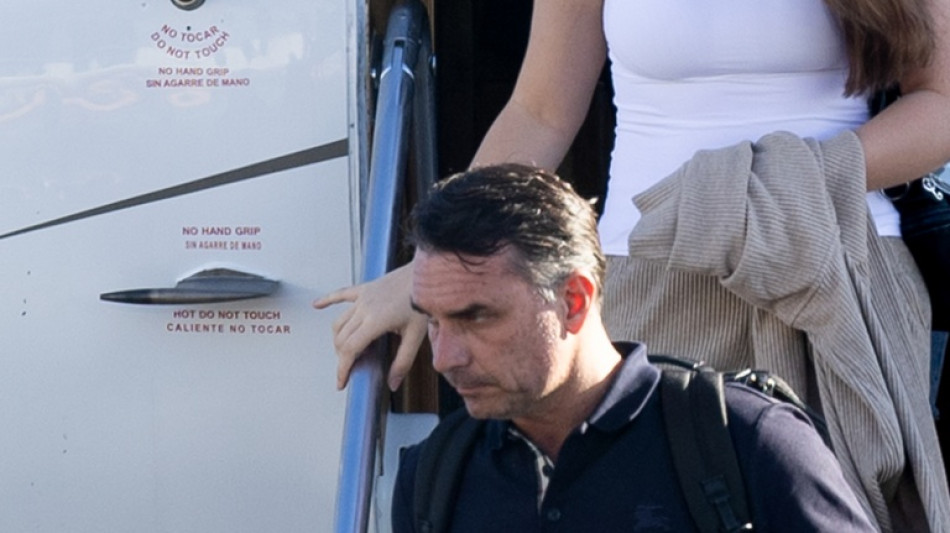 Depuis les &Eacute;tats-Unis, Flavio Bolsonaro affirme &ecirc;tre le "leader" du Br&eacute;sil