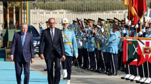 "Das falsche Signal": SPD und Grüne kritisieren Merz-Auftritt bei Erdogan
