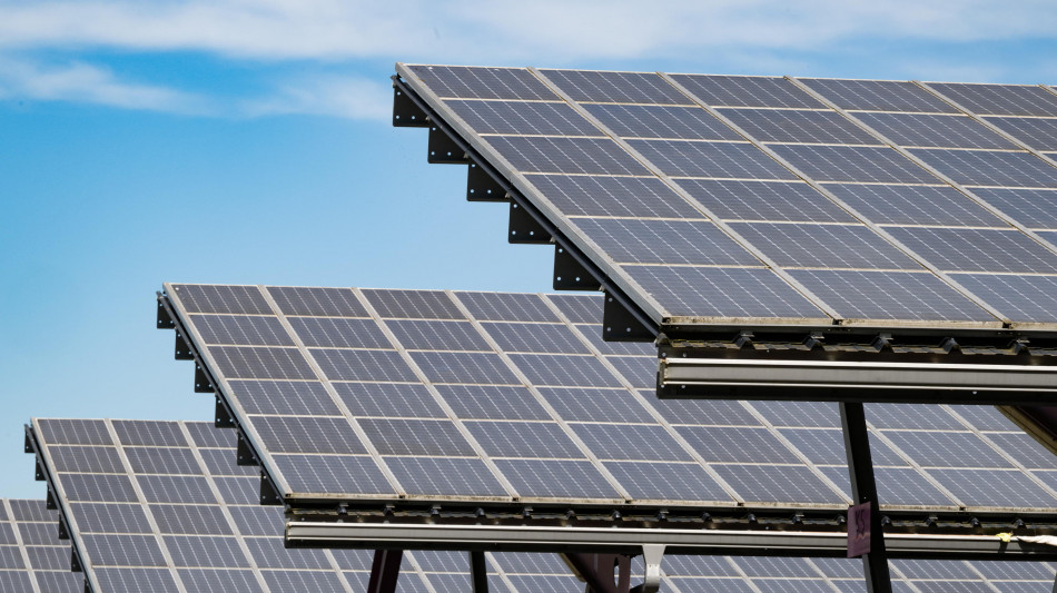 Da Bei e SocGen 153 milioni per 137 MW di rinnovabili in Sicilia