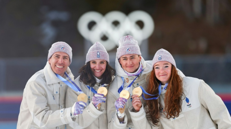 JO: le biathlon fran&ccedil;ais plac&eacute; sur orbite gr&acirc;ce &agrave; son relais mixte en or