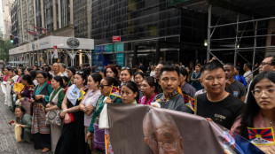 Dalai Lama beruhigt Anh&auml;nger zu 89. Geburtstag: "Bleibt entspannt"