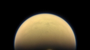 Comparso un enorme decagono nel polo sud di Saturno