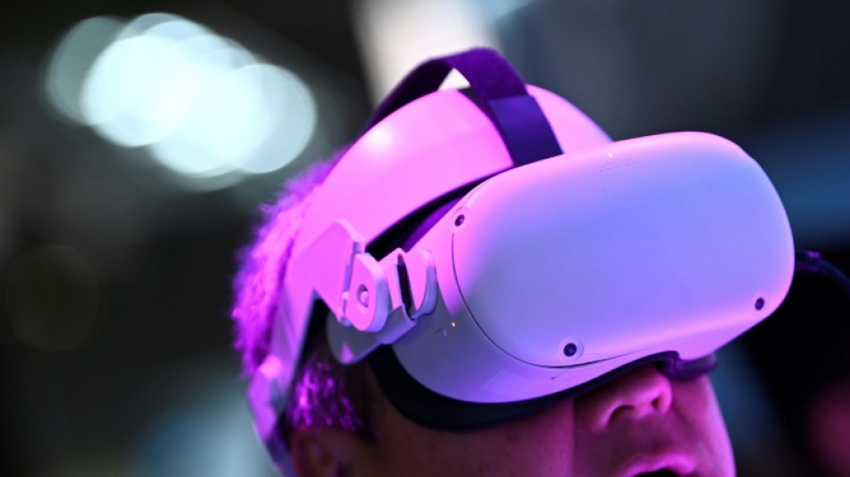 Meta apresenta novo capacete de realidade virtual antes de an&uacute;ncio da Apple