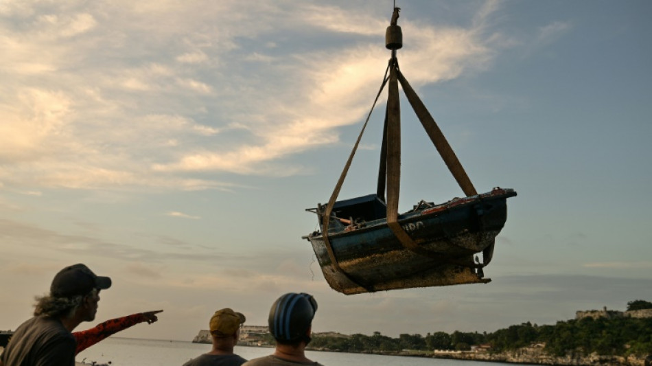 Cuba plong&eacute; dans le noir &agrave; l'approche de l'ouragan Rafael de cat&eacute;gorie 3