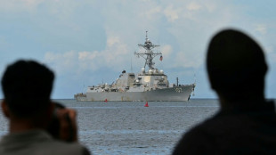 Buque de guerra estadounidense llega a Trinidad y Tobago, frente a Venezuela