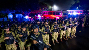 El Salvador mobiliza quatro mil militares e policiais em a&ccedil;&atilde;o contra gangues