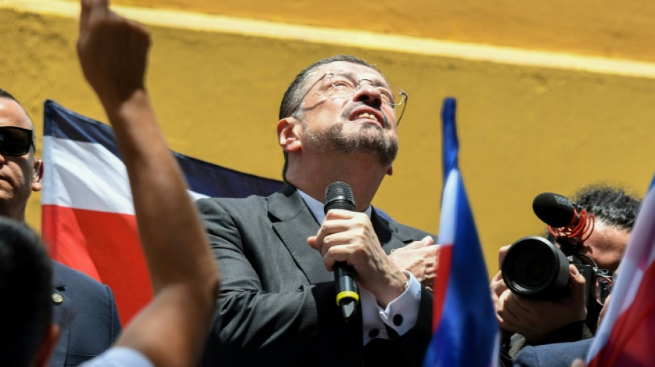 Chaves fustiga a quienes trataron de levantarle el fuero para juzgarlo en Costa Rica