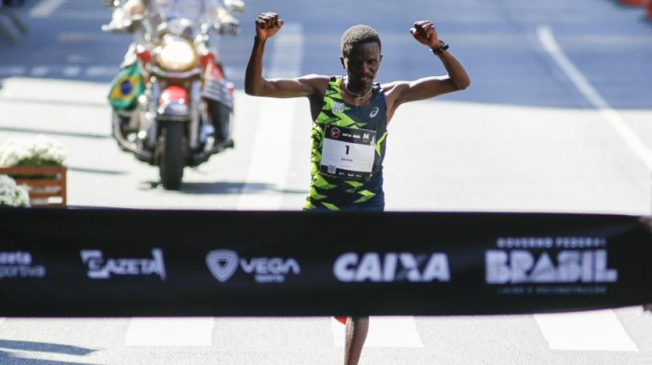 Quenianos mant&ecirc;m sua hegemonia na Corrida de S&atilde;o Silvestre