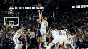 Play-offs NBA: Oklahoma City égalise contre Denver, Indiana détruit Cleveland et mène 3-1