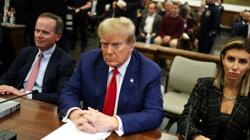 Trump in Betrugsprozess zu Geldstrafe von &uuml;ber 350 Millionen Dollar verurteilt 