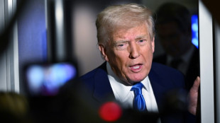 El p&aacute;nico por los aranceles de Trump causa colapso de las bolsas asi&aacute;ticas